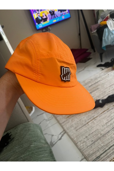 Undefeated Lightweight Thermel Anti-Sweat Sports Cap