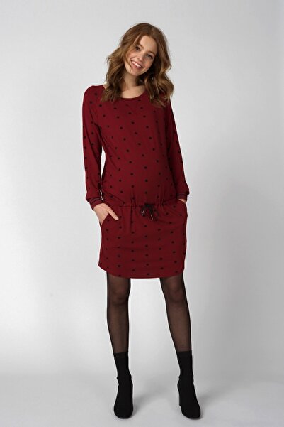 Queen Mum Maternity dress with polka dots
