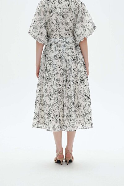 Nichii Embroidered Ruffled Midi Skirt