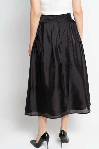 Nichii Solid Ruffled Midi Skirt