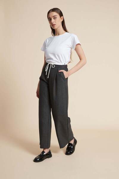 Yola Solid Wide-Leg Pants