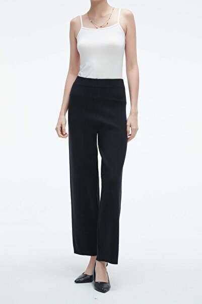Yola Solid High-Waist Pants