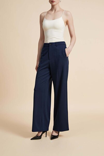 Yola Solid Wide-Leg Pants