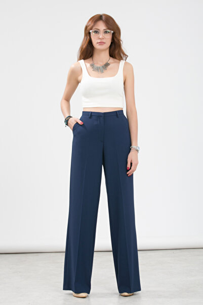 LA PANTE بنطلون منسوج بتصميم بوتشي باتشي