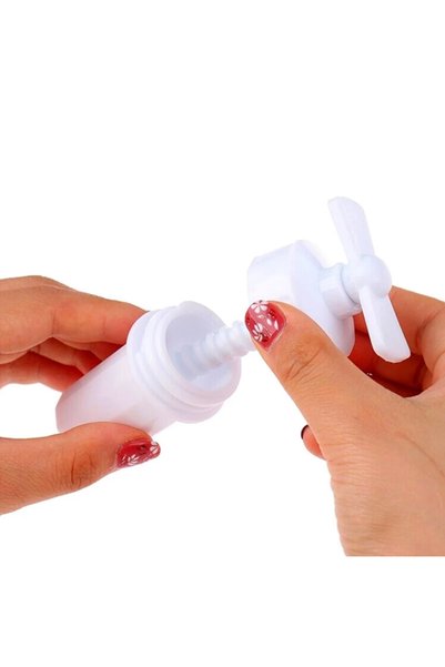 BeeQuin Garlic Crusher Ginger Masher Press Practical Kitchen Plastic Household Tableware Economical
