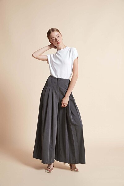 Yola بنطال طويل واسع الساق