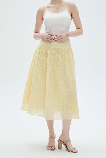 mica Midi Floral Embroidered Skirt