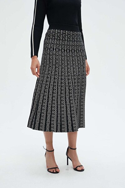 Nichii Printed Midi Skirt