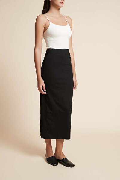 Nichii Solid Midi Skirt