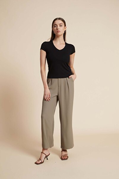 Livia Solid Wide-Leg Pants