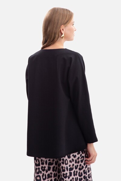 BEWEAR Knitted blouse with V-neck