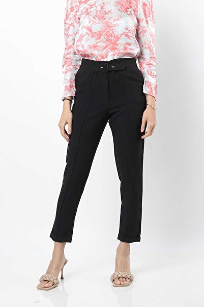 Nichii Women's Pleated Pants