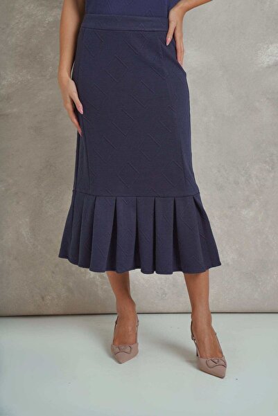 Nichii Checkered Ruffled Midi Skirt