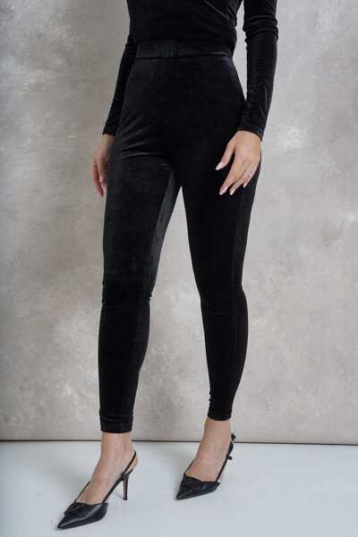 DALYDRESS High-Waisted Black Leggings