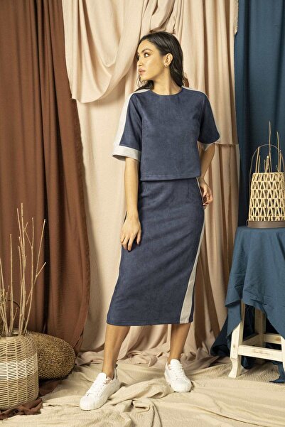 Nichii Solid Side-Stripe Midi Skirt