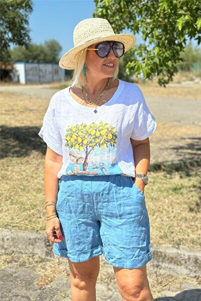 By Esra Celkan شورت من الكتان بحزام خصر من إنديجو مع جيوب