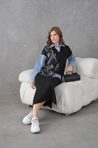 Miss Allos Kadın Kolları Kot Önü Boncuk İşlemeli Geniş Kalıp Uzun Triko Elbise