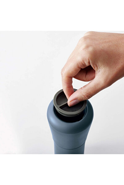 Joseph Joseph Milltop Editions 20157 Set râșniță sare și piper, 16,9x7x7cm, mecanism ceramic, reglabil, albastru