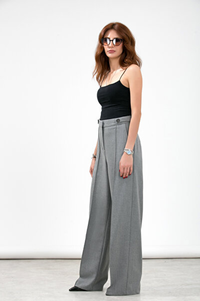 LA PANTE Comfortable Pants with Belt Epaulettes and Button Details, Ribbed Stitching on the Front