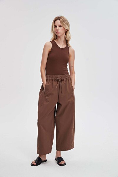 Livia بنطال واسع الساق برباط