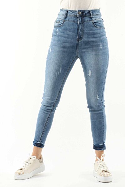 Nichii High-Waist Skinny Jeans