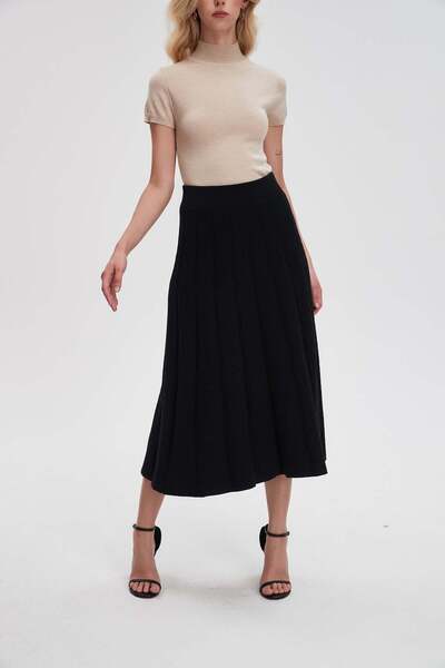 Nichii Wide Ribbed Striped Midi Skirt