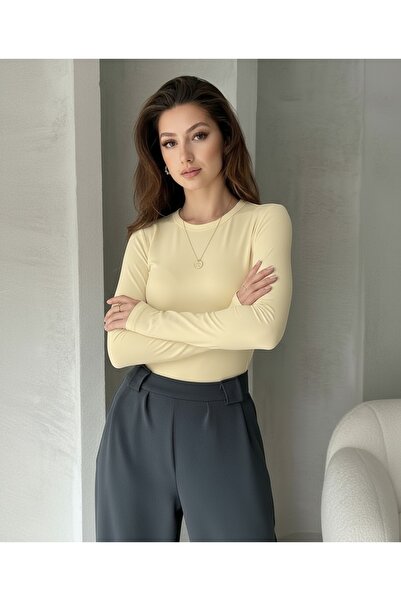 EYYE Parmak Geçirmeli Bluz