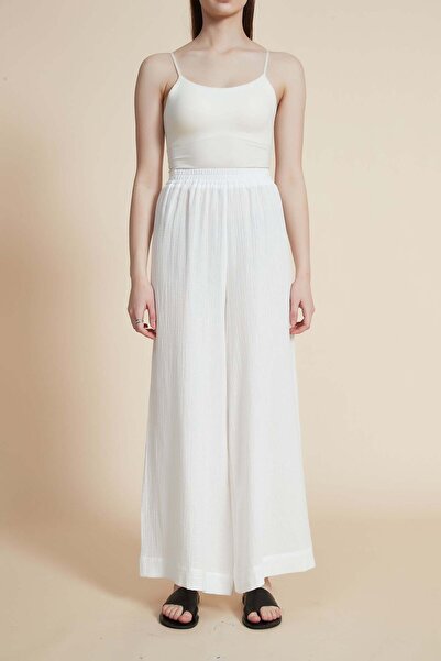 Yola Solid Ribbed Wide-Leg Pants