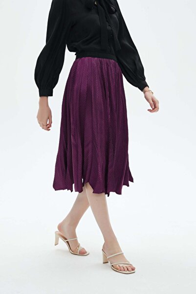 Nichii Ruffled Midi Skirt