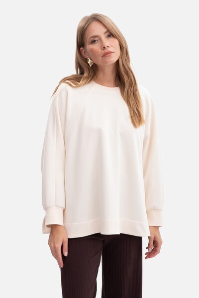 BEWEAR Oversized sweatshirt with side slits