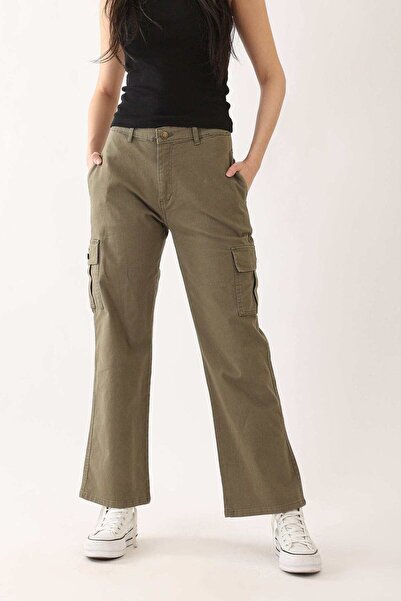 CARINA Straight-Cut Cargo Pants with Pockets
