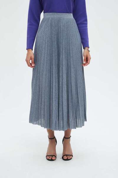 Nichii Solid Pleated Midi Skirt