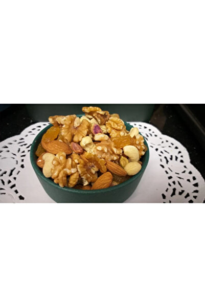 Fustuq & Hail Raw Mixed Nuts