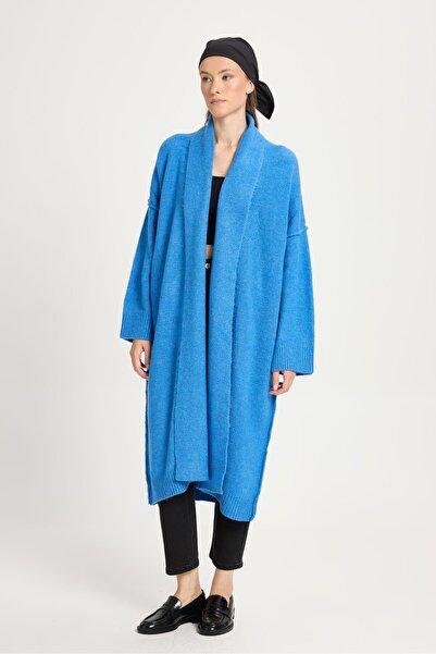 minaaise سترة تريكو طويلة كبيرة الحجم من Saks بتفاصيل خياطة مميزة 26257