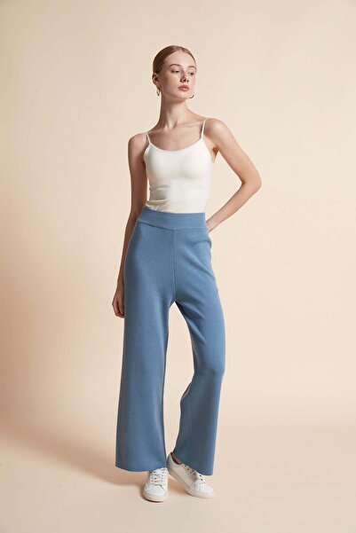 Yola بنطلون واسع الساق سادة