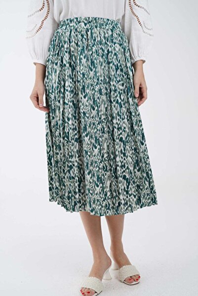 Nichii Floral Midi Skirt with Elastic Waist