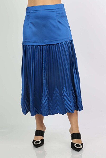 Nichii Solid Pleated Midi Skirt