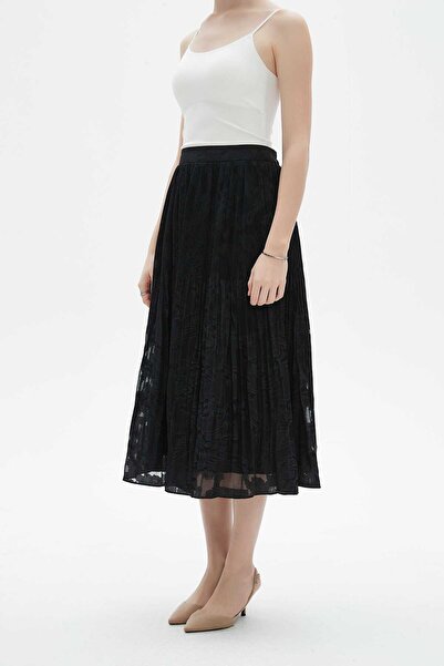Nichii Printed Ruffled Midi Skirt