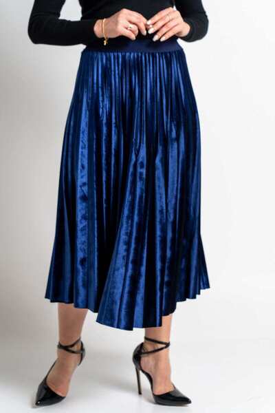 Nichii Solid Pleated Midi Skirt