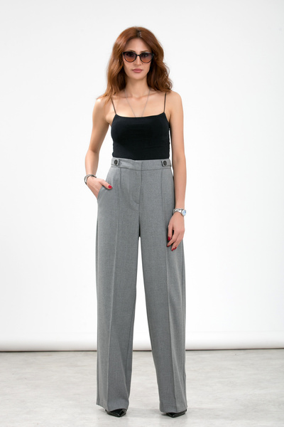 LA PANTE Comfortable Pants with Belt Epaulettes and Button Details, Ribbed Stitching on the Front