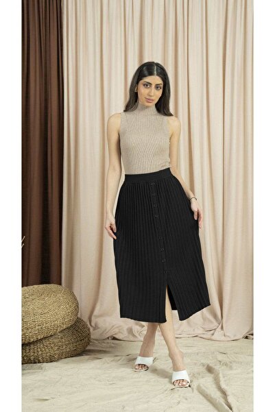Nichii Solid Pleated Midi Skirt