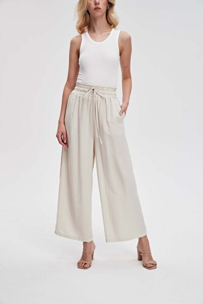 Livia بنطلون واسع الساق سادة