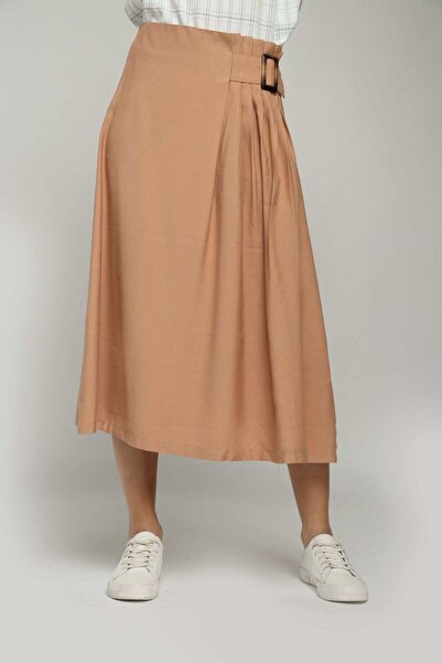 Nichii Wide-Belt Side-Detail Midi Skirt