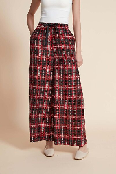 Yola بنطلون واسع الساق وطويل الطول