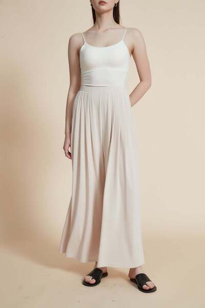 Yola بنطلون واسع الساق مضلع سادة