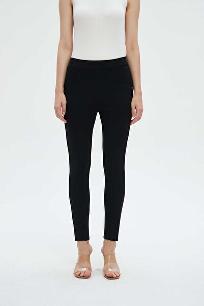 mica بنطال ليجنز طويل سادة مع جيوب