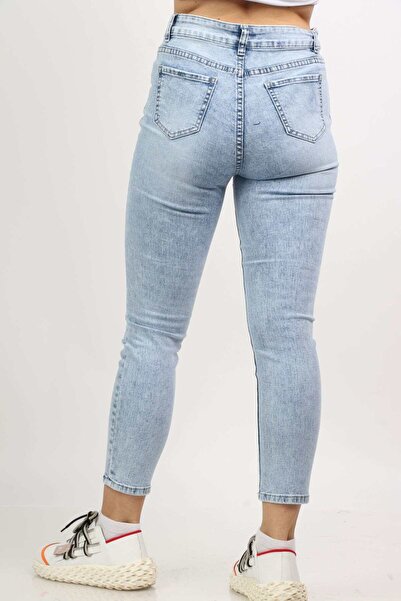 Nichii Skinny High-Waist Jeans