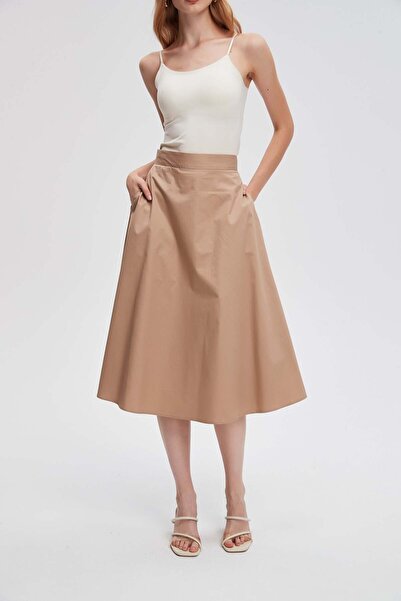 menta Solid Midi Flared Skirt