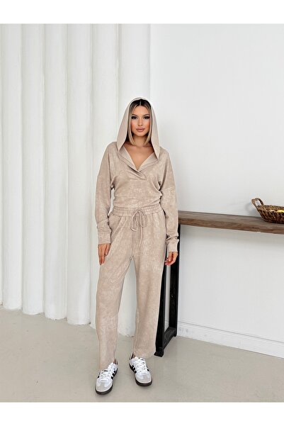 LE CARAMBOLE Women's Beige Hooded Blouse Pants Bottom Top Set