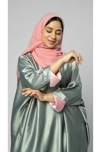 outline Tiffany color abaya